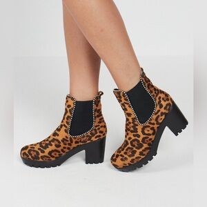 NWOT Platform Leopard Print Ankle Boots with Black Accents